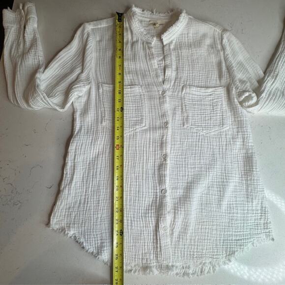 Cloth & Stone Womens Essential White Frayed Gauze Shirt Sz Small - Picture 11 of 14
